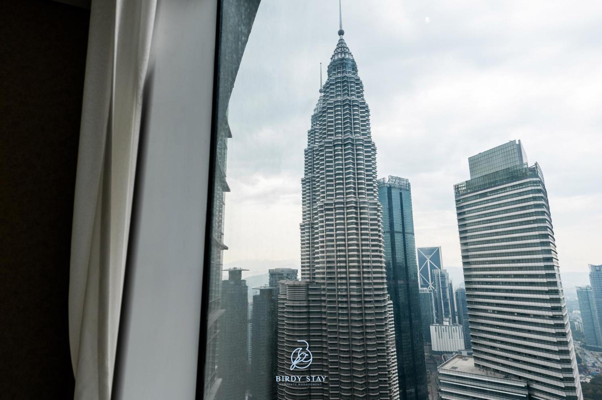 Sky Suites Klcc Homestay By Birdy Stay Kuala Lumpur Habitación foto